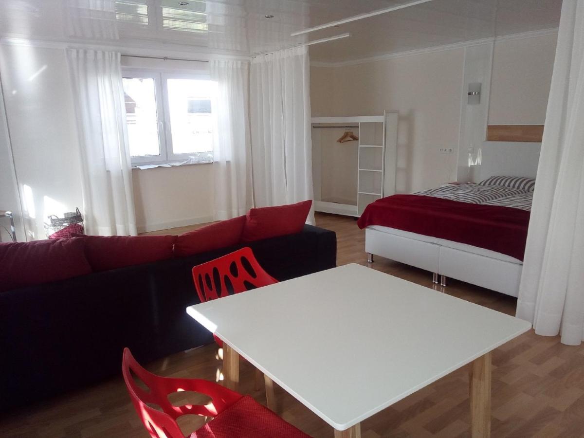 Ferienwohnung Auf Dem Dorf, Kuelsheim Bagian luar foto
